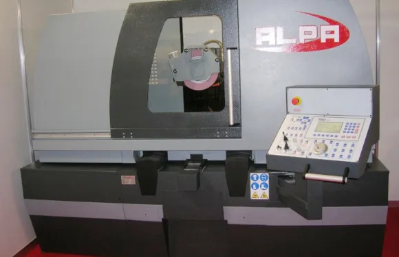 Rettifica tangenziale alpa mod RT 550